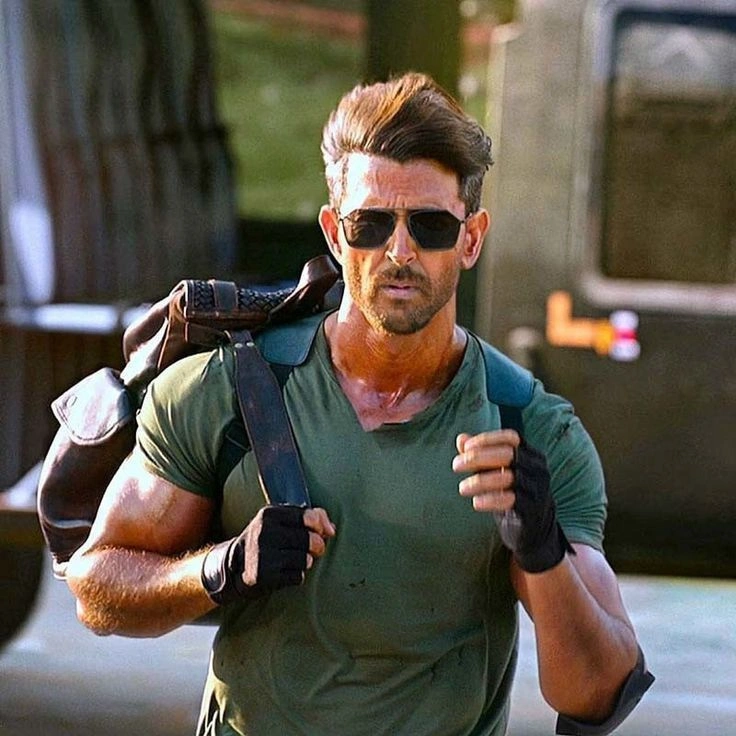 hrithik roshan hairstyle