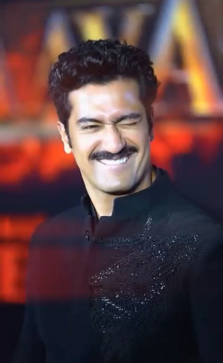 vicky kaushal hairstyle